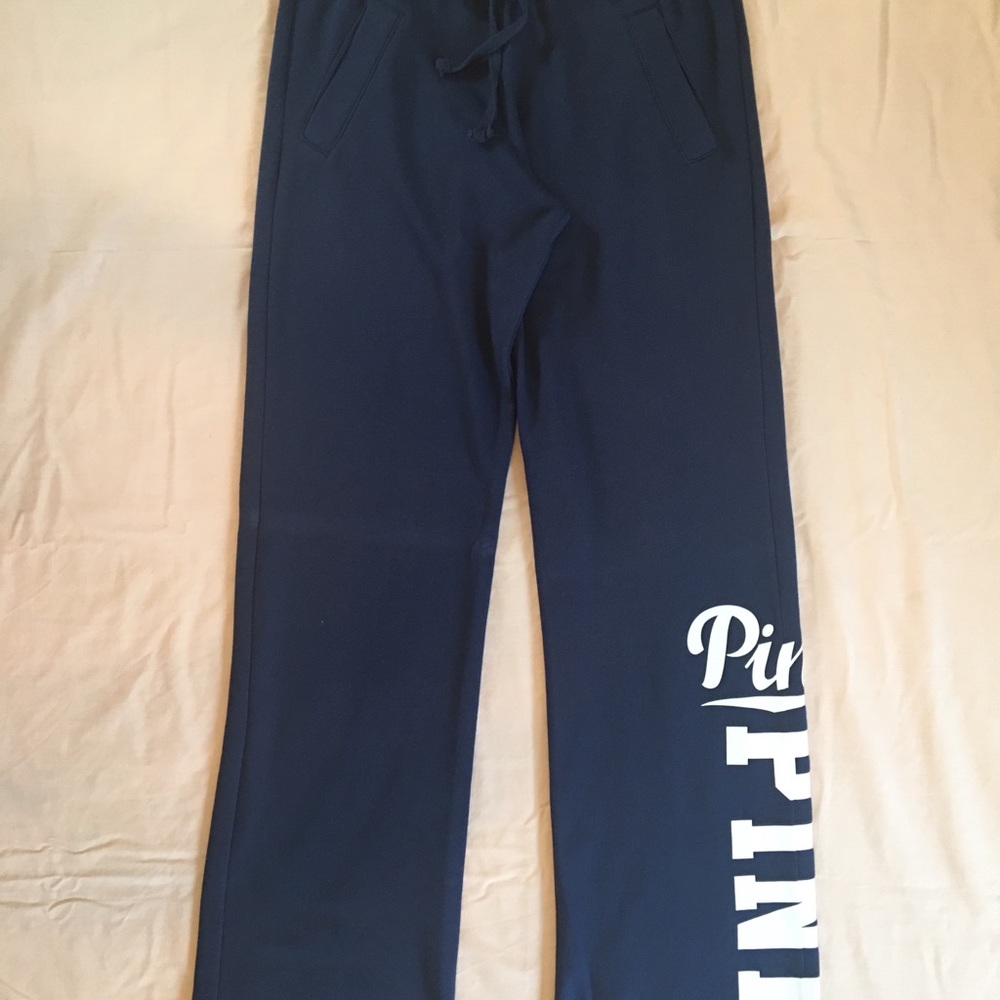 •••SOLD•••Victoria Secret PINK Quarter Zip Outfit - Picture 7 of 8